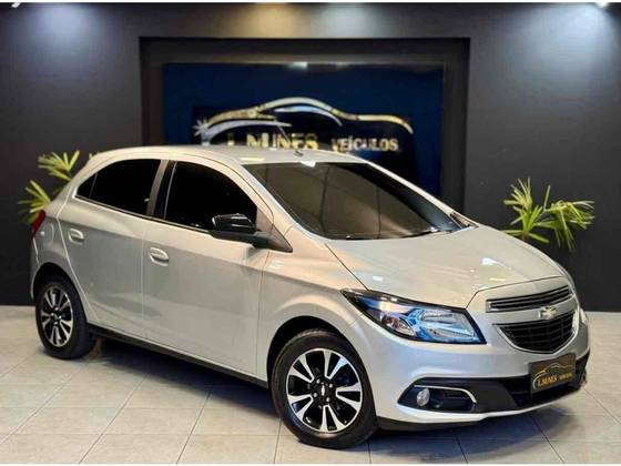 CHEVROLET ONIX 1.4 MPFI LTZ 8V FLEX 4P MANUAL